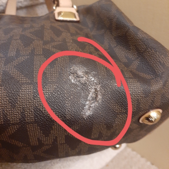 Michael kors handbag MK Bag - Picture 8 of 16